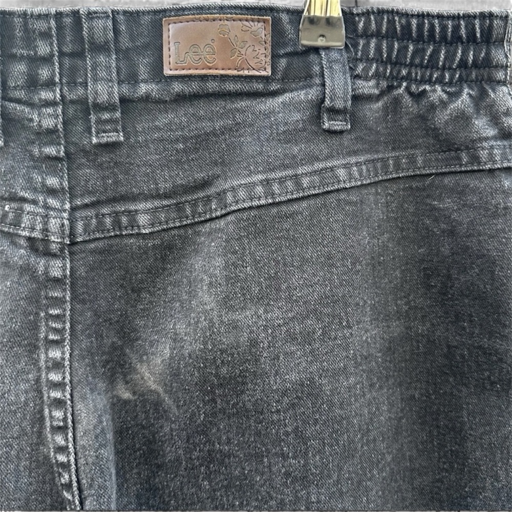 Lee Black Denim Plus Size Relaxed Fit High Rise Straight Leg Mom Jeans Size 36” - Picture 4 of 7